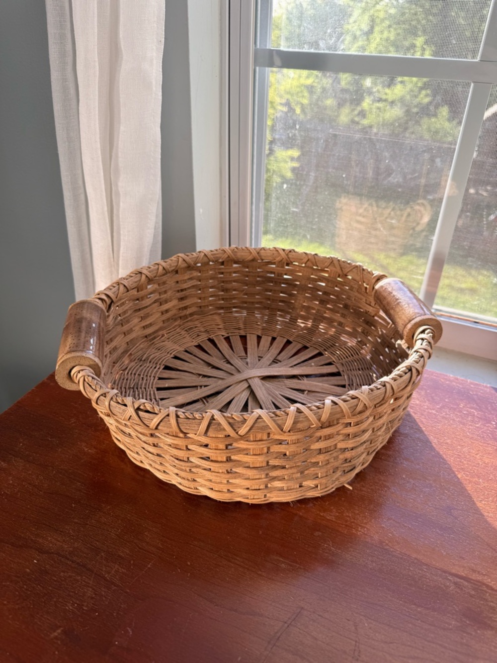 Woven Round Serving Basket with Ceramic Handles - Natural Brown